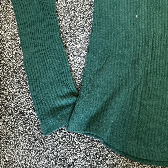 Old Navy Green Sweater size M - Picture 6 of 7